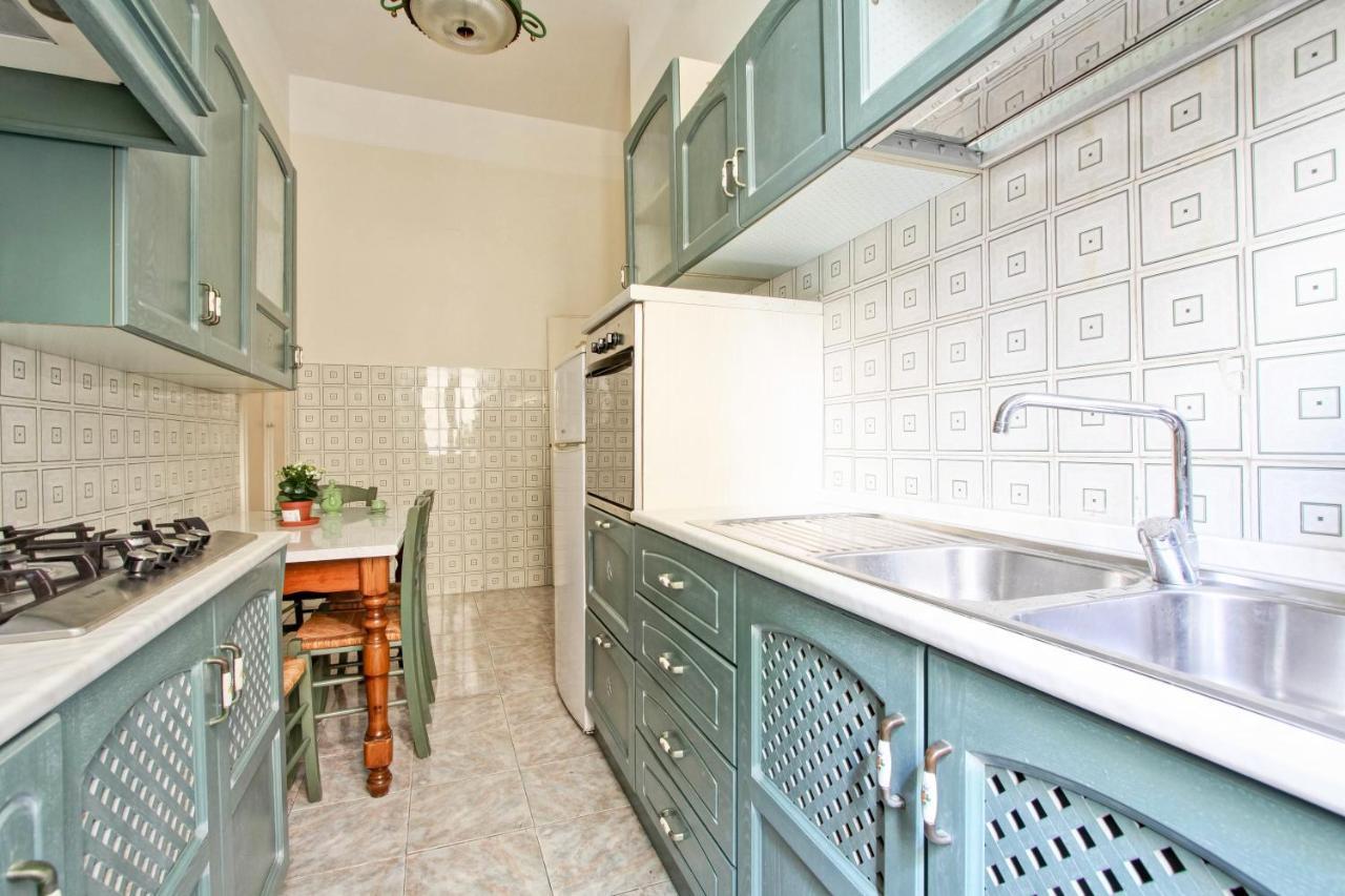 Roman Apartment ภายนอก รูปภาพ